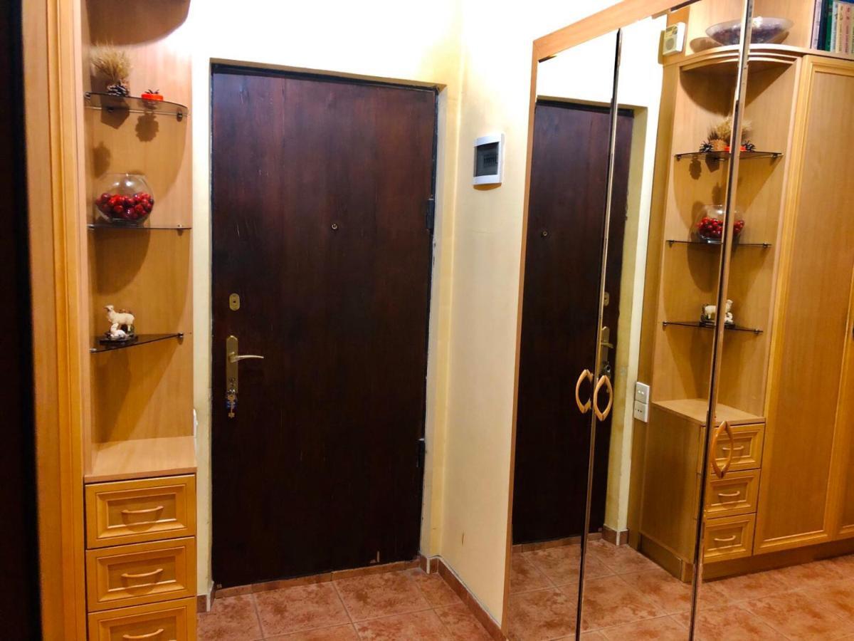 Republic Square Apartment Yerevan Exterior foto